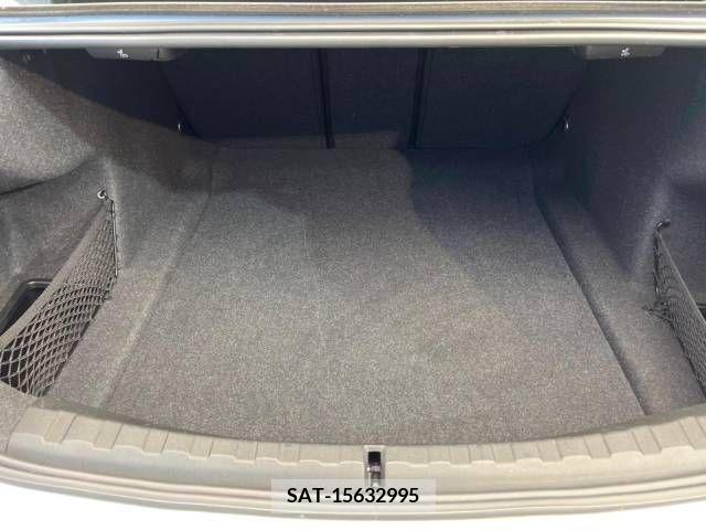 Bmw 3 SERIES 2019-03 376970-12