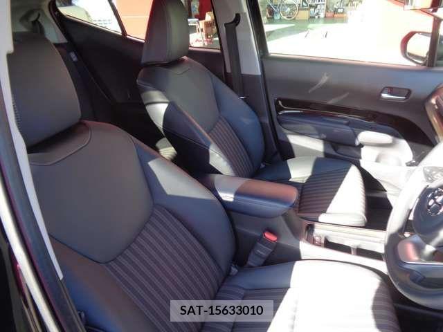 Toyota AQUA 2022-10 260267-10