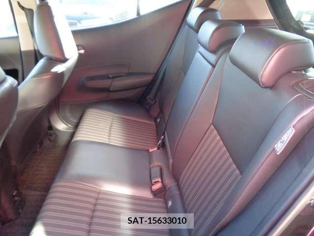 Toyota AQUA 2022-10 260267-13