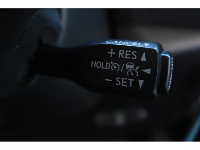 Toyota C-HR 2018-02 184392-19