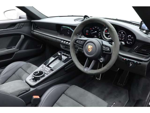 Porsche 911 2022-03 21515-2