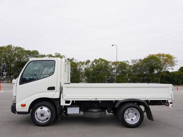 Toyota TOYOACE 2017-09 27596-12