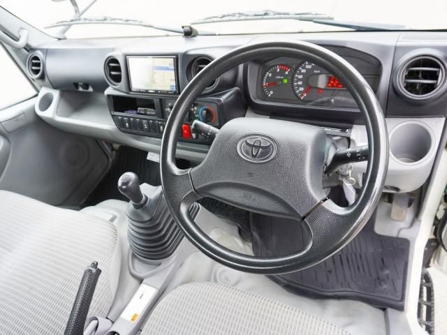 Toyota TOYOACE 2017-09 27596-2