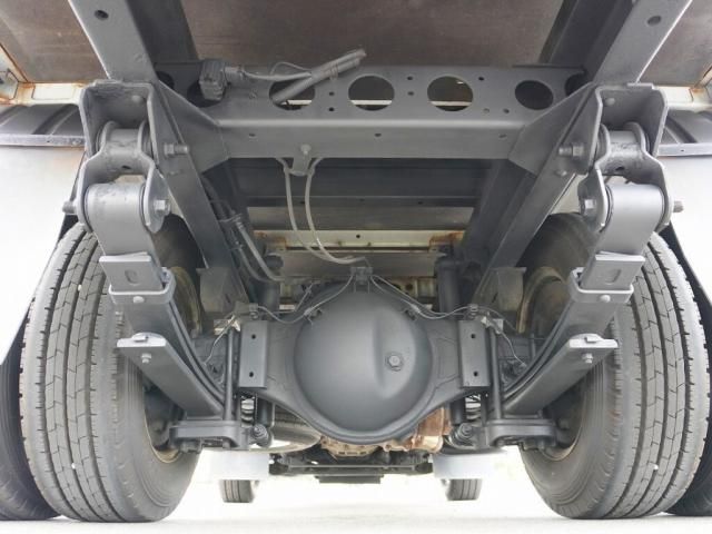 Toyota TOYOACE 2017-09 27596-5