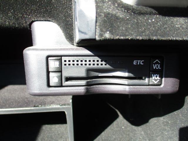 Lexus RX 2011-08 7243-12