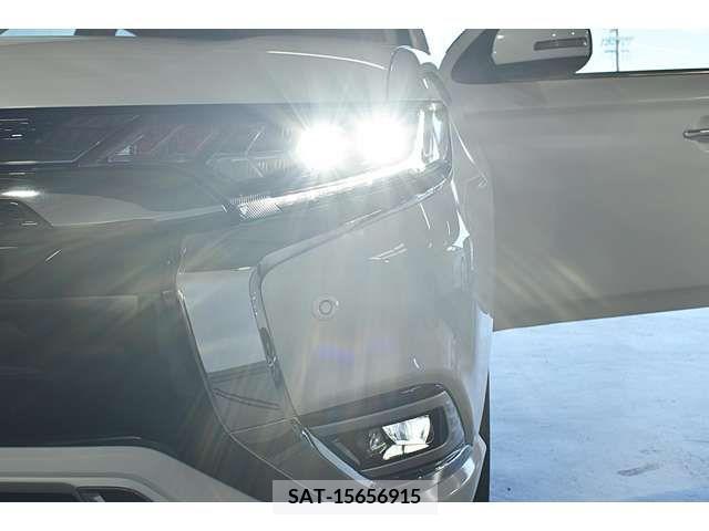 Mitsubishi OUTLANDER PHEV 2018-12 223516-11
