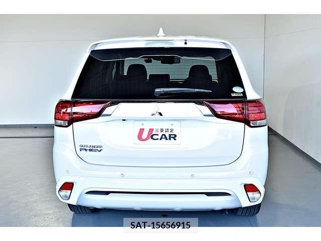 Mitsubishi OUTLANDER PHEV 2018-12 223516-15