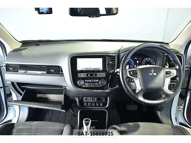 Mitsubishi OUTLANDER PHEV 2018-12 223516-2