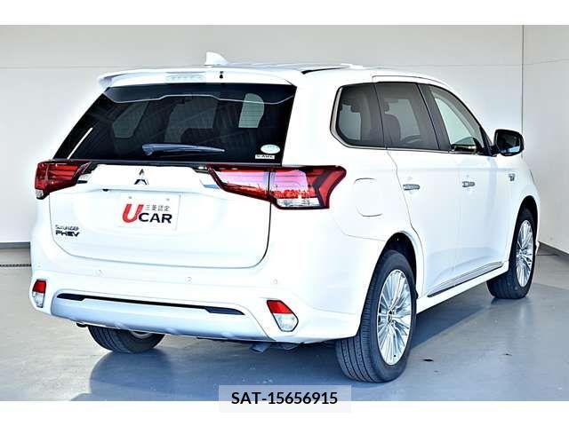 Mitsubishi OUTLANDER PHEV 2018-12 223516-1