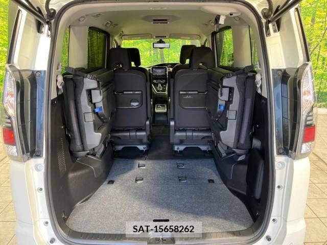 Nissan SERENA 2019-03 284230-11