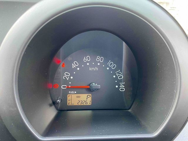 Daihatsu HIJET CARGO 2015-07 11407-7
