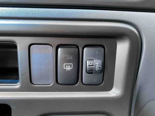 Daihatsu HIJET CARGO 2015-07 11407-21