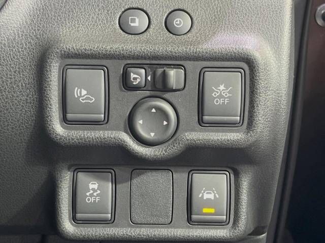 Nissan NOTE 2017-03 189458-5