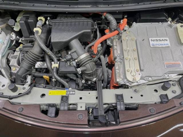 Nissan NOTE 2017-03 189458-18