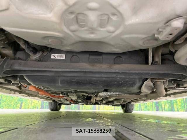 Toyota AQUA 2013-06 251768-19