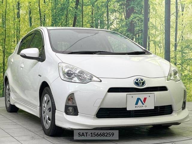 Toyota AQUA 2013-06 251768-16