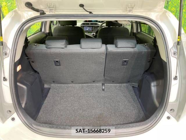 Toyota AQUA 2013-06 251768-10