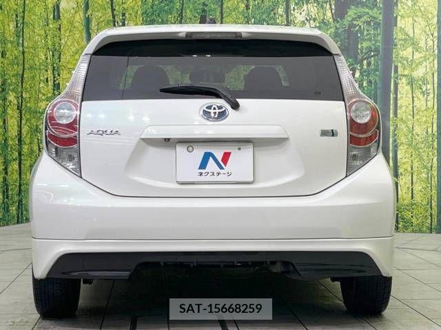 Toyota AQUA 2013-06 251768-15