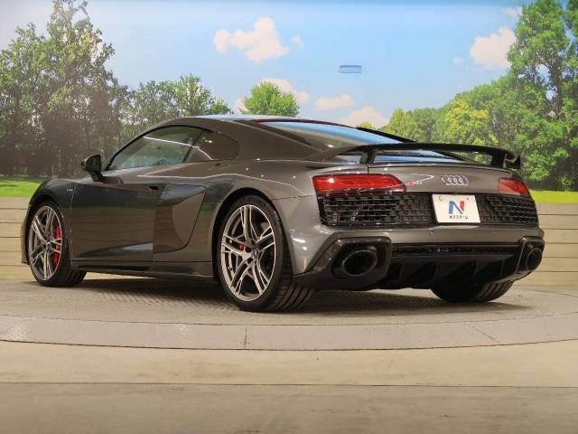 Audi R8 2019-12 2116-10