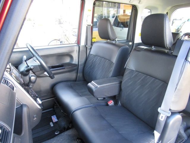 Daihatsu TANTO CUSTOM 2017-03 14186-11