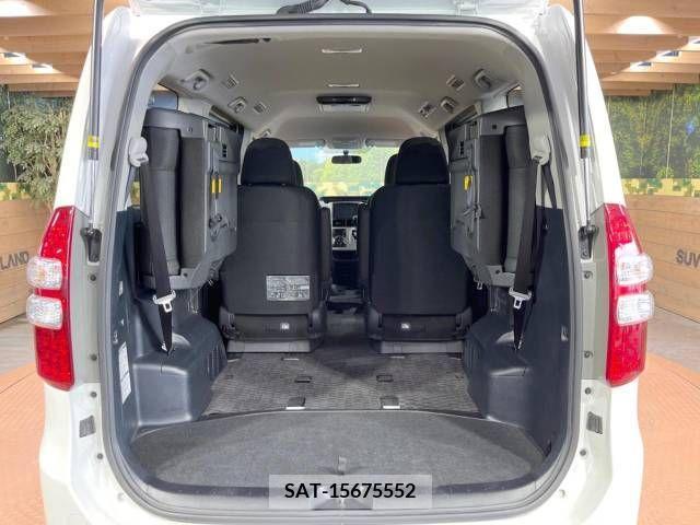 Toyota NOAH 2013-09 321355-11