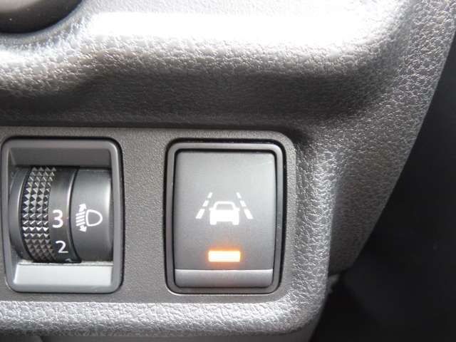 Nissan NOTE 2019-02 185569-9