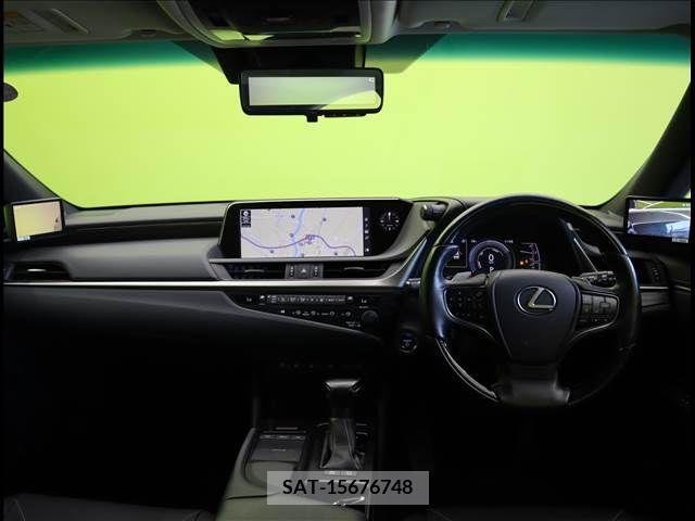 Lexus ES 2019-09 275206-2