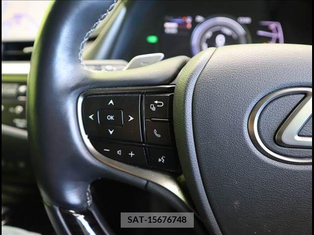 Lexus ES 2019-09 275206-10