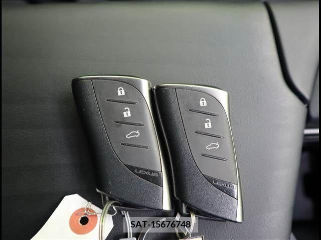 Lexus ES 2019-09 275206-15