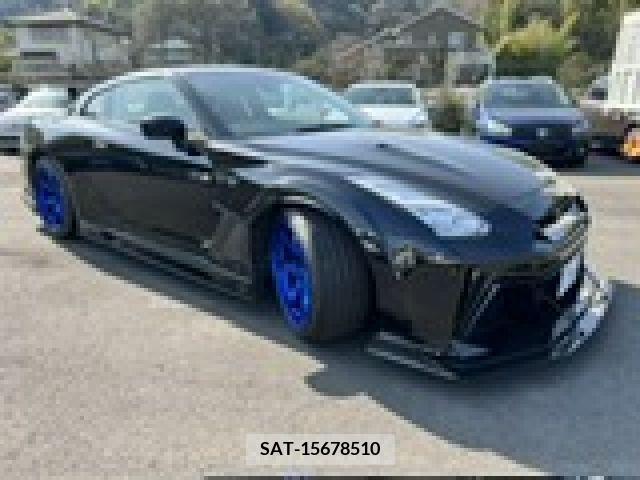 Nissan GT-R 2015-07 242655-12