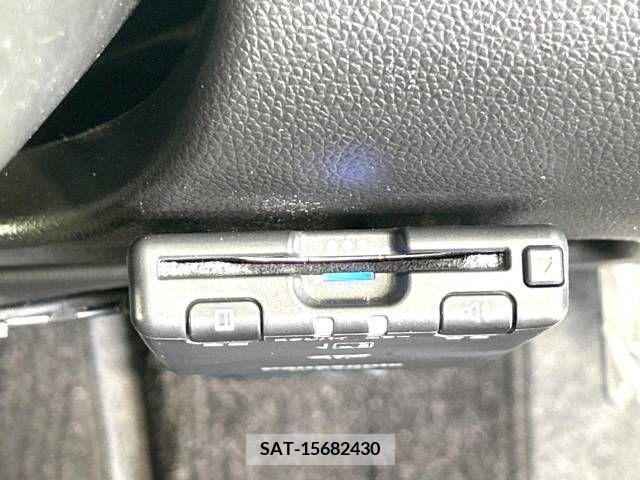 Mazda FLAIR 2019-06 269997-4