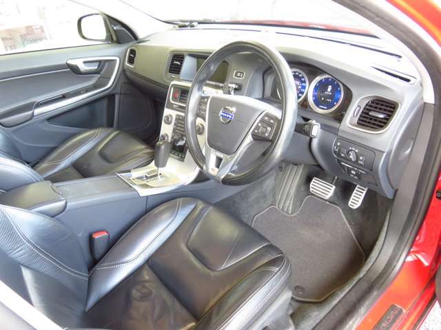 Volvo V60 2012-09 189270-7