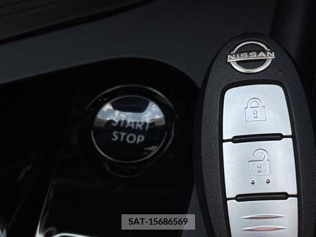 Nissan NOTE 2023-03 365325-8