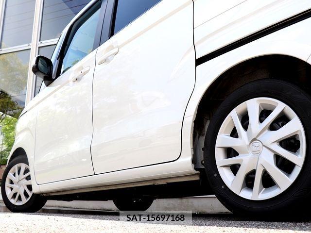 Honda N BOX 2022-12 307417-10