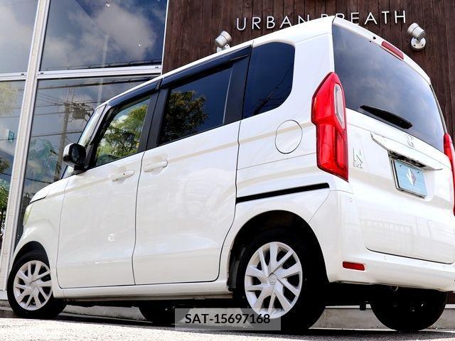 Honda N BOX 2022-12 307417-12