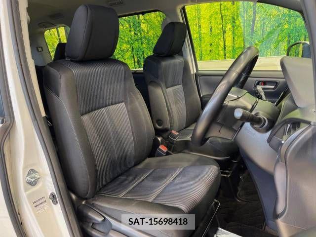 Toyota VOXY 2015-09 289040-7