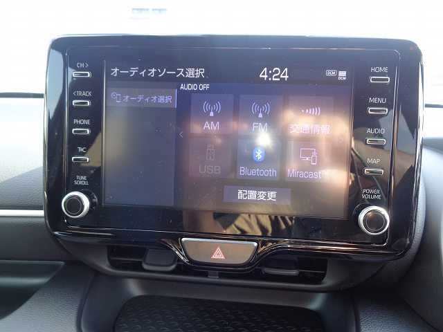 Toyota YARIS 2022-08 8251-3