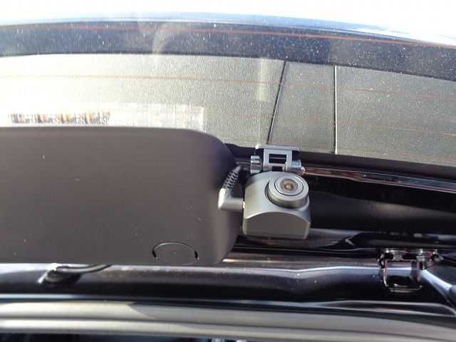 Toyota YARIS 2022-08 8251-17