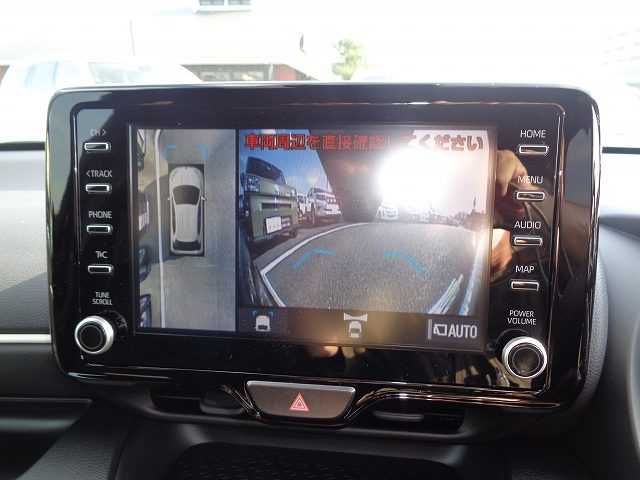 Toyota YARIS 2022-08 8251-4