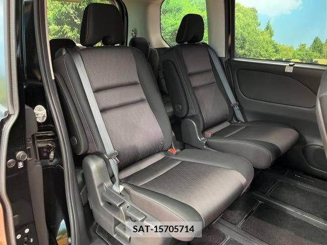Nissan SERENA 2019-04 349107-9