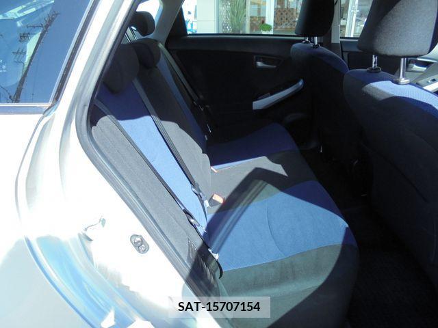 Toyota PRIUS 2013-03 222252-11