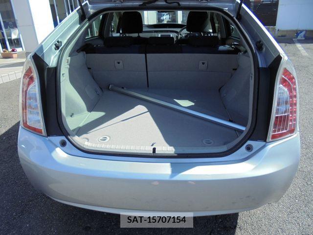 Toyota PRIUS 2013-03 222252-15