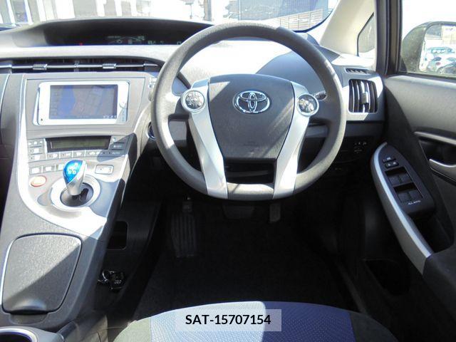 Toyota PRIUS 2013-03 222252-18