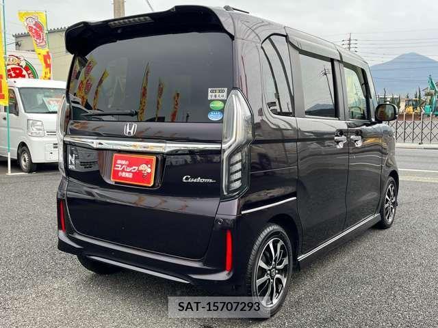 Honda N BOX CUSTOM 2019-03 307016-5