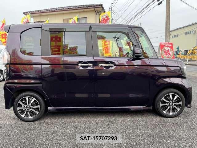 Honda N BOX CUSTOM 2019-03 307016-3