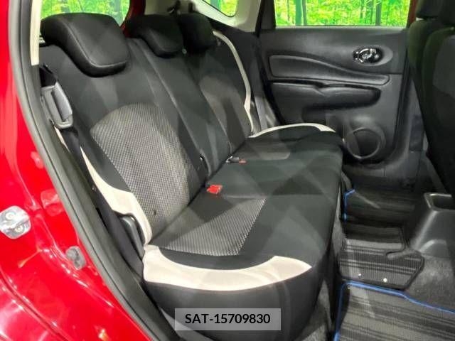 Nissan NOTE 2017-09 365429-9