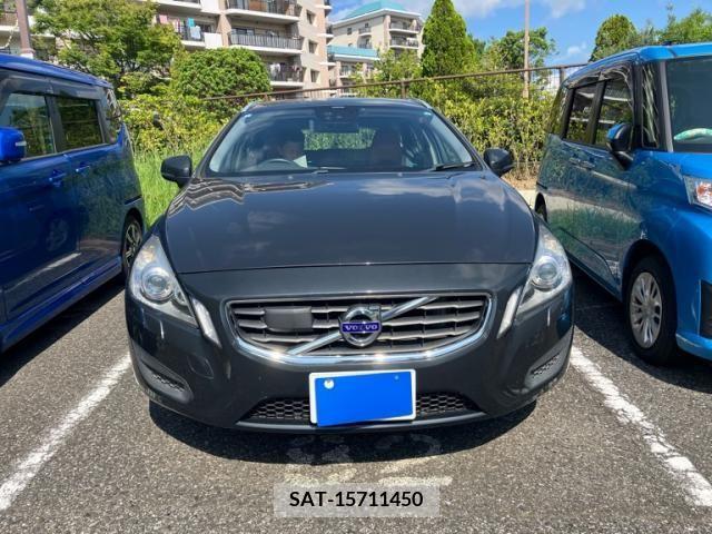 Volvo V60 2012-12 394903-1