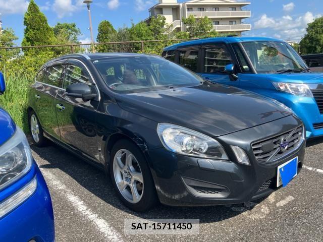 Volvo V60 2012-12 394903-2