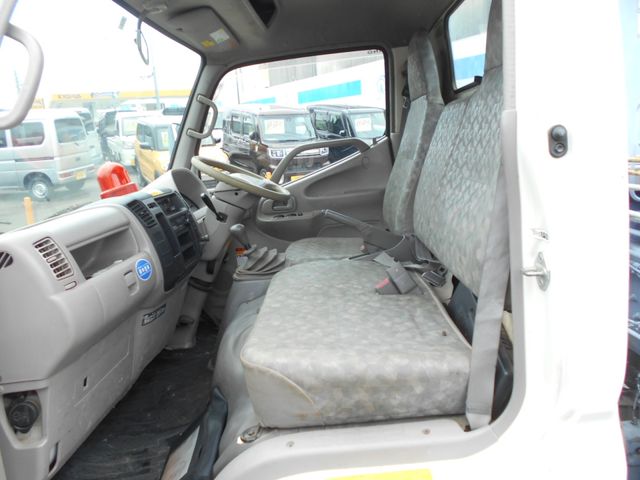 Hino DUTRO 2005-09 5804-12
