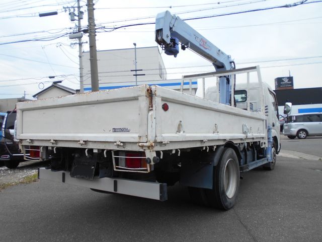 Hino DUTRO 2005-09 5804-3